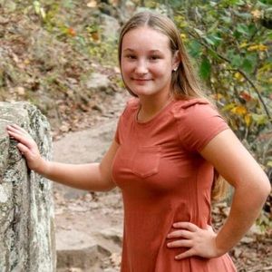 Meet your Posher, Zoe